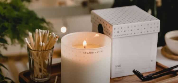 Top Candle Scents That Ignite Romance